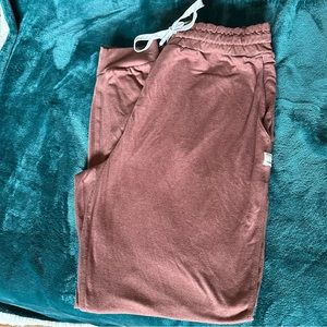 Vuori performance joggers